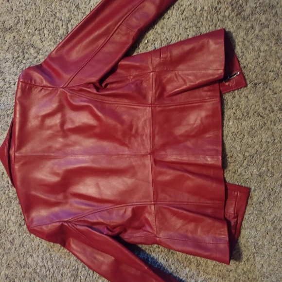 Red leather jacket - Picture 3 of 3